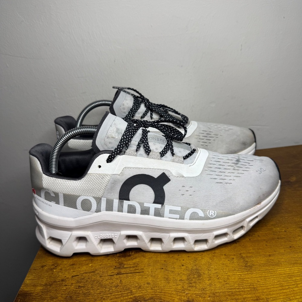 On Cloud Cloudmonster Running Shoes Mens Size 9.5 White 61.98434